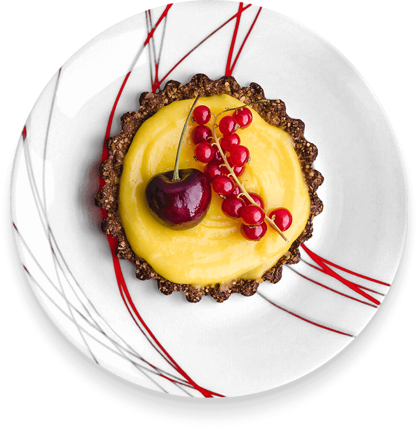 Törtchen mit Cremè und Beeren